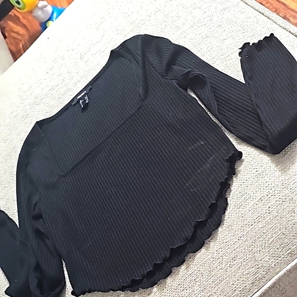 Forever 21 Cropped Sweater square neckline black size medium - Picture 5 of 8